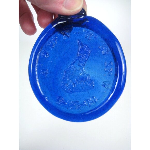 Vintage 1999 Cobalt Blue Blown Glass Decor Window Map Coordinates Sun Catcher - Picture 1 of 4